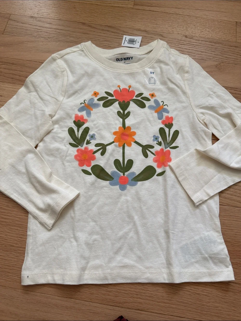 Old Navy Cream Long-Sleeve Tee with Floral Wreath Graphic